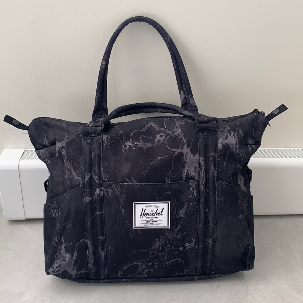 Herschel Strand Duffle Bag. 28.5 L. Marble pattern.